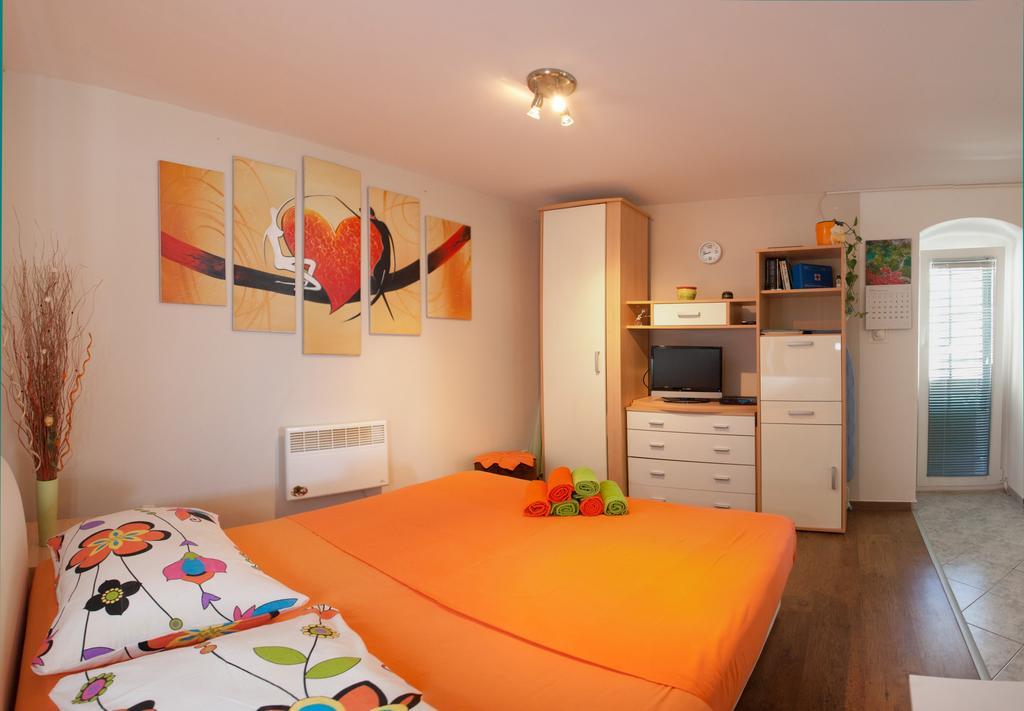 Paradise Apartment With Big Sunny Terrace In The Old Town, Few Meters From The Sea & Riva Promenade Split Kamer foto