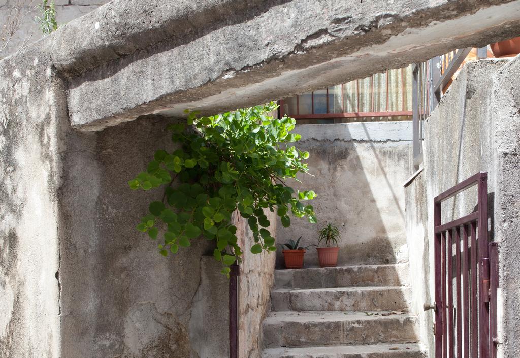 Paradise Apartment With Big Sunny Terrace In The Old Town, Few Meters From The Sea & Riva Promenade Split Kamer foto