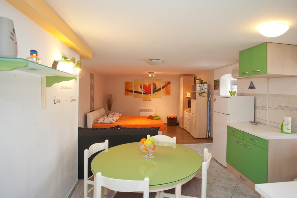Paradise Apartment With Big Sunny Terrace In The Old Town, Few Meters From The Sea & Riva Promenade Split Kamer foto