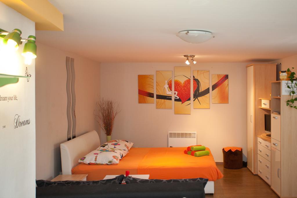 Paradise Apartment With Big Sunny Terrace In The Old Town, Few Meters From The Sea & Riva Promenade Split Kamer foto